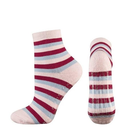 Children's socks with silicone bottom
