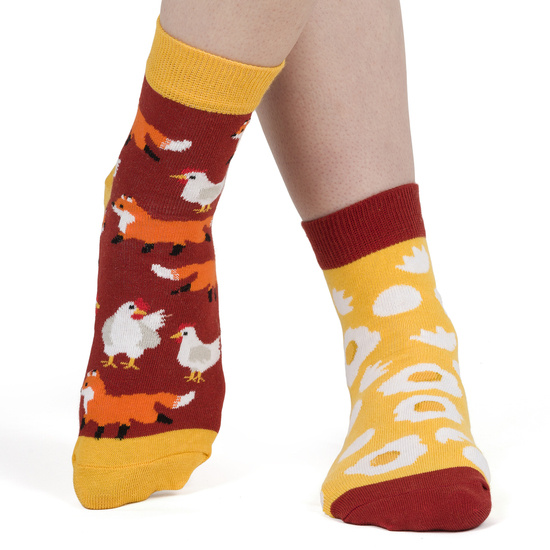 Women's colorful SOXO socks mismatched cotton hen and egg