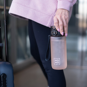 MOMO WAY Water bottle 0.6L powder pink | perfect for travel | BPA free | Tritan
