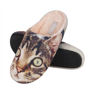 Women's slippers SOXO with a picture of a cat and a hard TPR sole