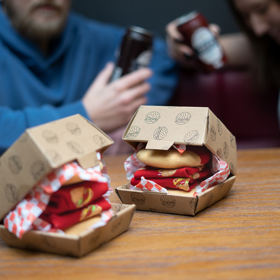 Damensocken | Herren SOXO | Hamburger im Karton | fröhliche Geschenkidee | lustige Socken für sie | für Ihn Unisex