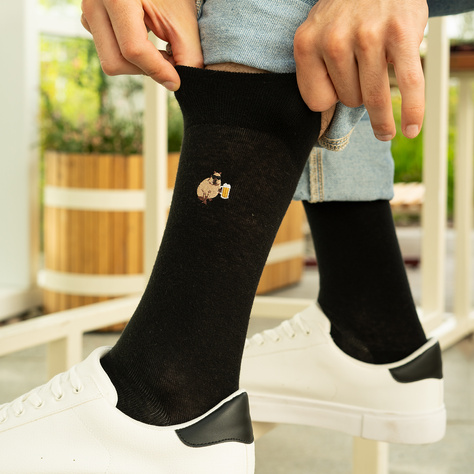 2 Paar lustige Socken mit Bier Capybara Motiv | Herrensocken | SOXO