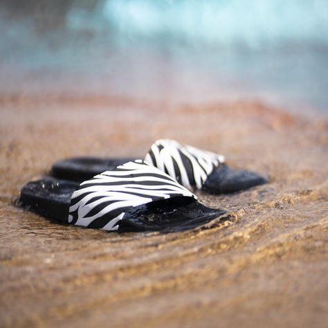 SOXO Strand Latschen unisex | Zebra Muster