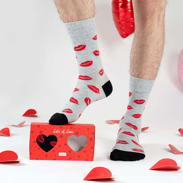 Set Boxershorts und Socken mit Kuss-Motiv