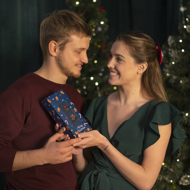 3 Paar von lustigen Socken mit Weihnachten motiv in einzigartiger Verpackung | Herrensocken | SOXO