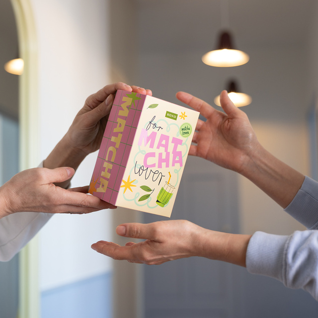 Geschenkset Socken Matcha + Thermobecher