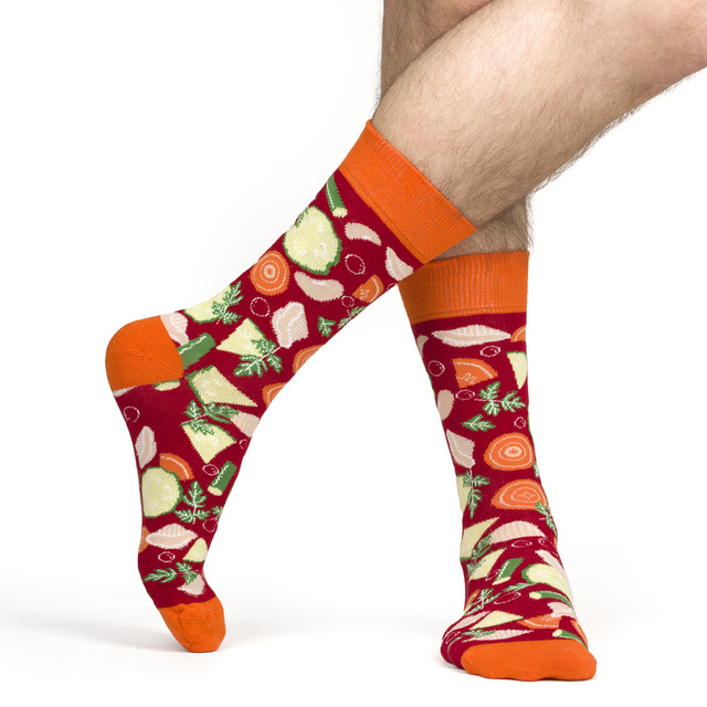 1 Paar von lustigen Socken mit Minestrone Suppenmotiv in einzigartiger Verpackung | Damen-/Herrensocken | SOXO
