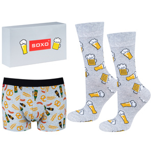 SOXO Ein Set aus Herrensocken und Boxershorts in einer Geschenkbox