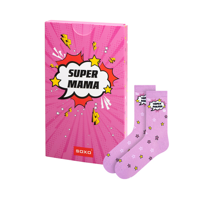 Socken mit Super Mama-Motiv in Kartenverpackung