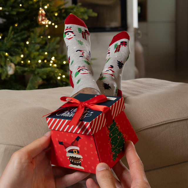 Weihnachtssocken in einer Box