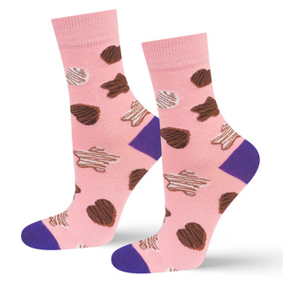 Socken mit Lebkuchen in Schokolade-Motiv