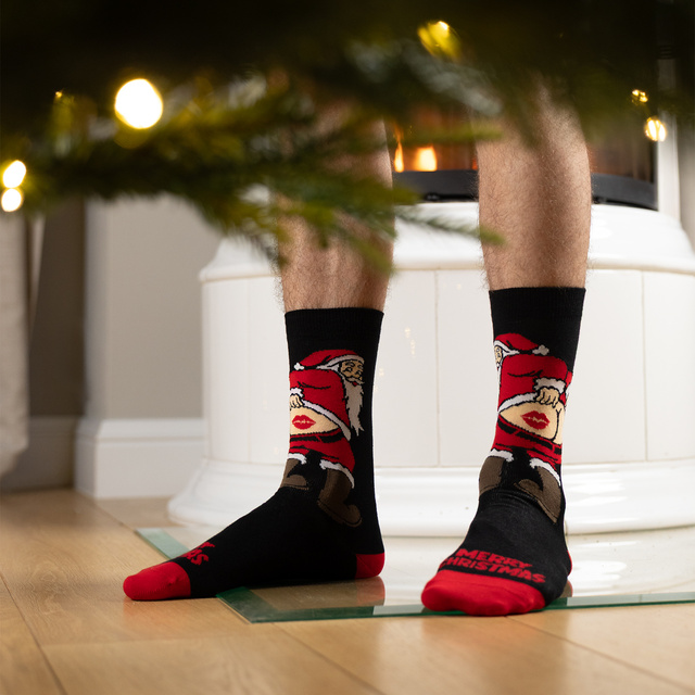 Socken mit Frechem Weihnachtsmann Po-Motiv