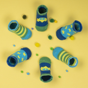 Set mit 3x Bunte Babysocken | SOXO