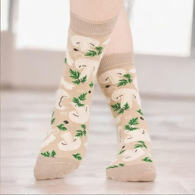 1 Paar von lustigen Socken mit Mushroom Suppenmotiv in einzigartiger Verpackung | Damen-/Herrensocken | SOXO