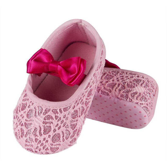 Rosa Baby Ballerina Hausschuhe SOXO mit einem Bogen