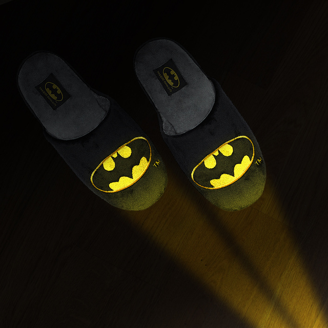 Set Socken + Hausschuhe mit Batman-Motiv