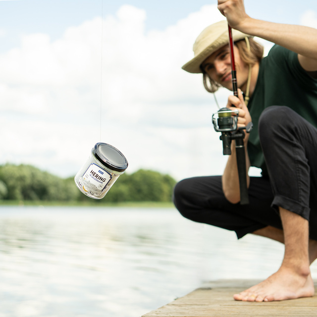 2 Paar Socken mit Hering- & Gurkenmotiv im Glas – Lustige Geschenkidee