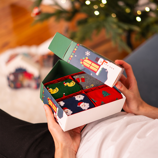 Socken mit Weihnachts-Motiv 4er-Pack