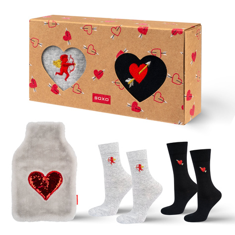 Set: Herren- und Damensocken Soxo und Valentinstag-Wärmflasche in Verpackung