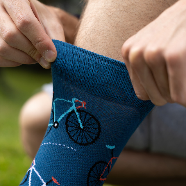  3 Paar von lustigen Socken mit Fahrradmotiv in einzigartiger Verpackung | Herrensocken | SOXO