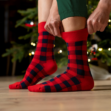 3 Paare von lustigen Socken mit Weihnachtenmotiv in einzigartiger Verpackung | Damensocken | SOXO