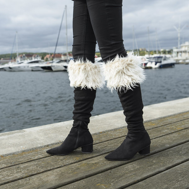 OUTLET Pelzige Beinlinge Soxo für Damen