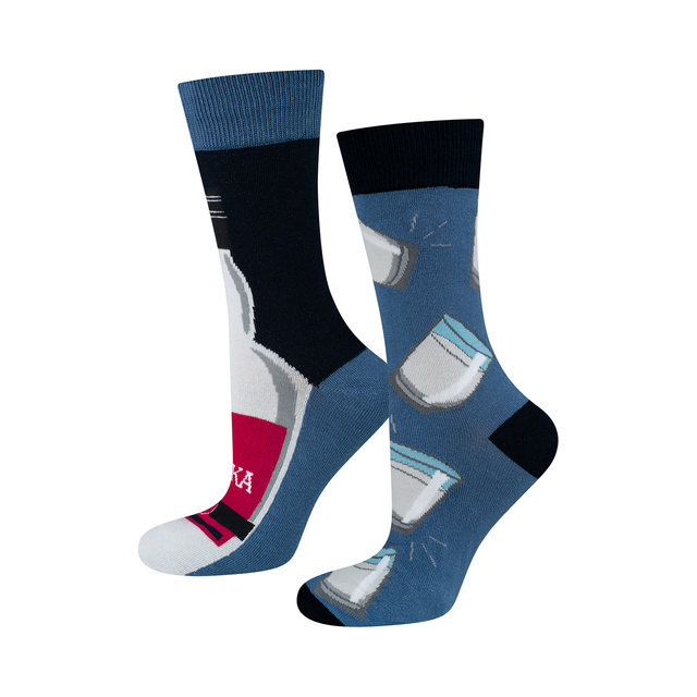 1 Paar von lustigen Socken mit Wodkamotiv in einzigartiger Verpackung | Herrensocken | SOXO