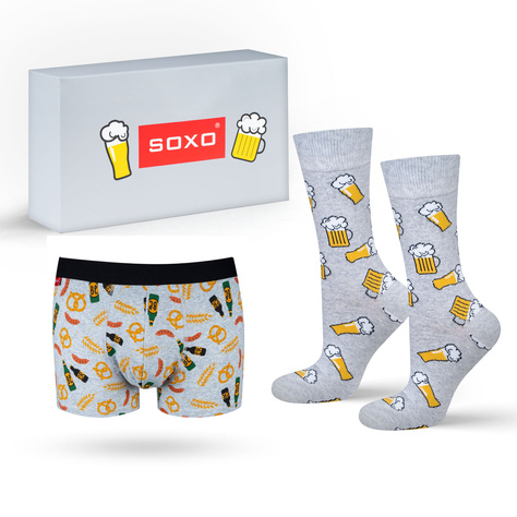 SOXO Ein Set aus Herrensocken und Boxershorts in einer Geschenkbox