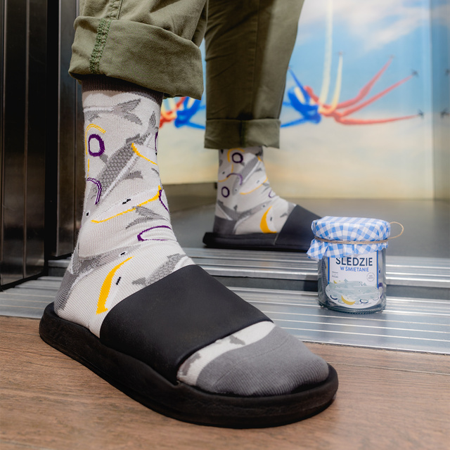 Bunte Herrensocken SOXO GOOD STUFF Hering in einem Glas