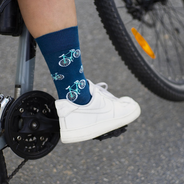 Socken mit Fahrrad-Motiv