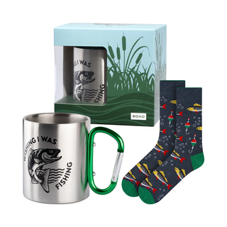 Set Socken mit Fisch-Motiv + Becher