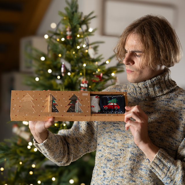 Socken mit Weihnachts Auto-Motiv 3er-Pack