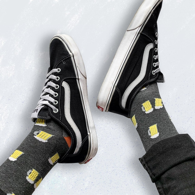 Socken mit Bier-Motiv