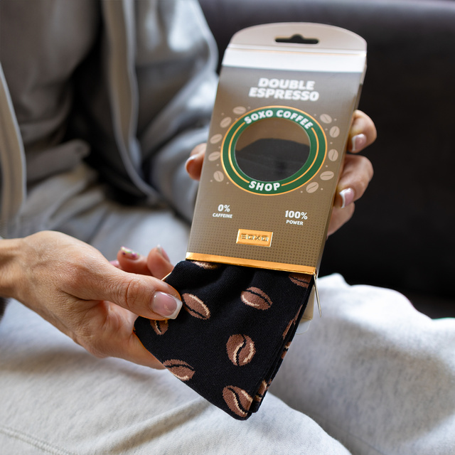 Socken mit Espresso-Motiv