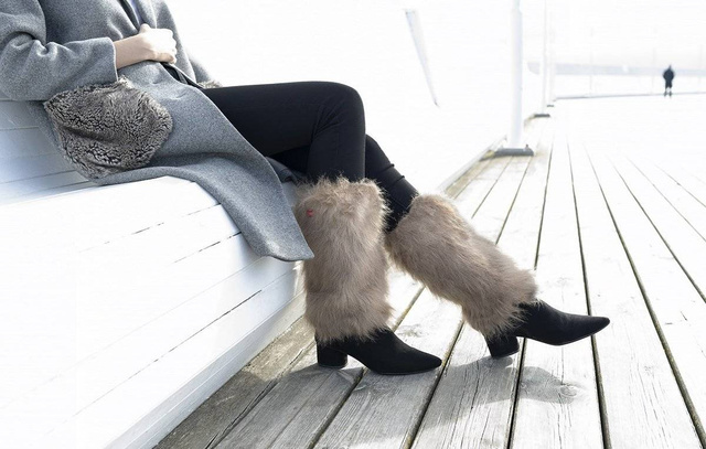 OUTLET Pelzige Beinlinge Soxo für Damen