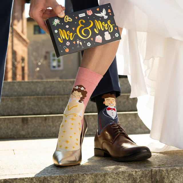 Set mit 2x Damen- und Herrensocken Ehemann und Ehefrau in Verpackung