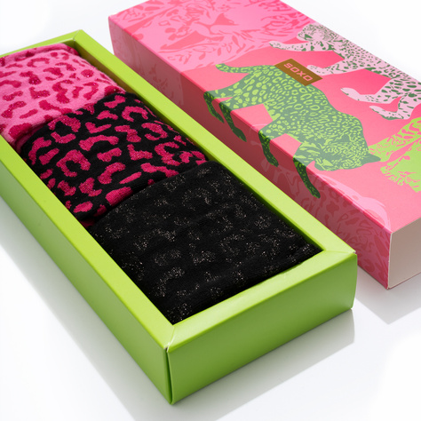 3 Paar von lustige Socken mit Leopard Motiv in einzigartiger Verpackung | Damensocken | SOXO