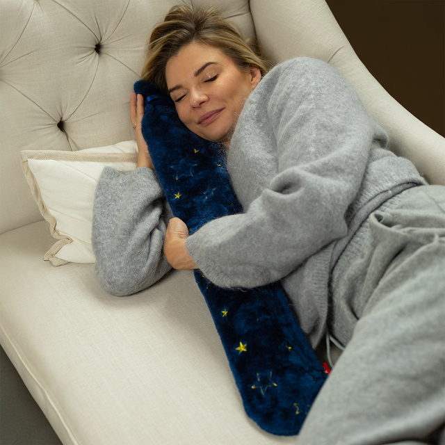 Wärmflasche mit Sternenbezug 2 l