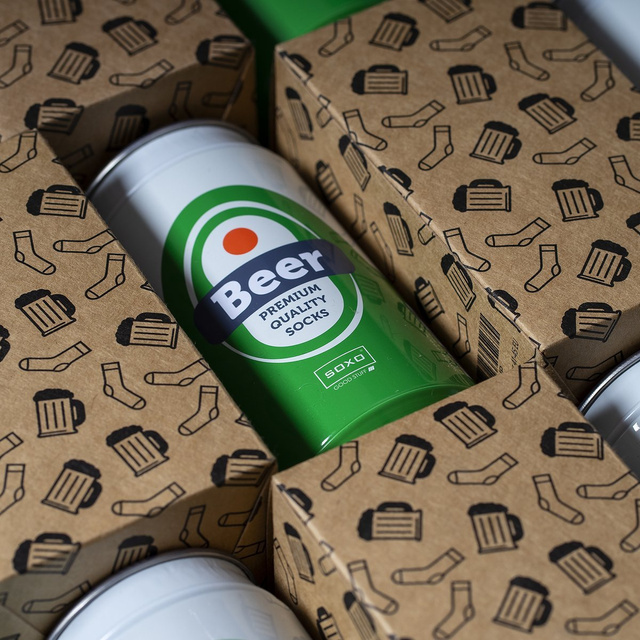 1 Paar von lustigen Socken mit Biermotiv in einzigartiger Verpackung | Herrensocken | SOXO