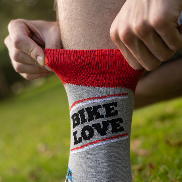 Socken mit Fahrrad-Motiv