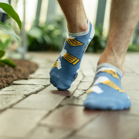 Set mit 2x bunten Kurze Herrensocken Pizza + Bier | SOXO